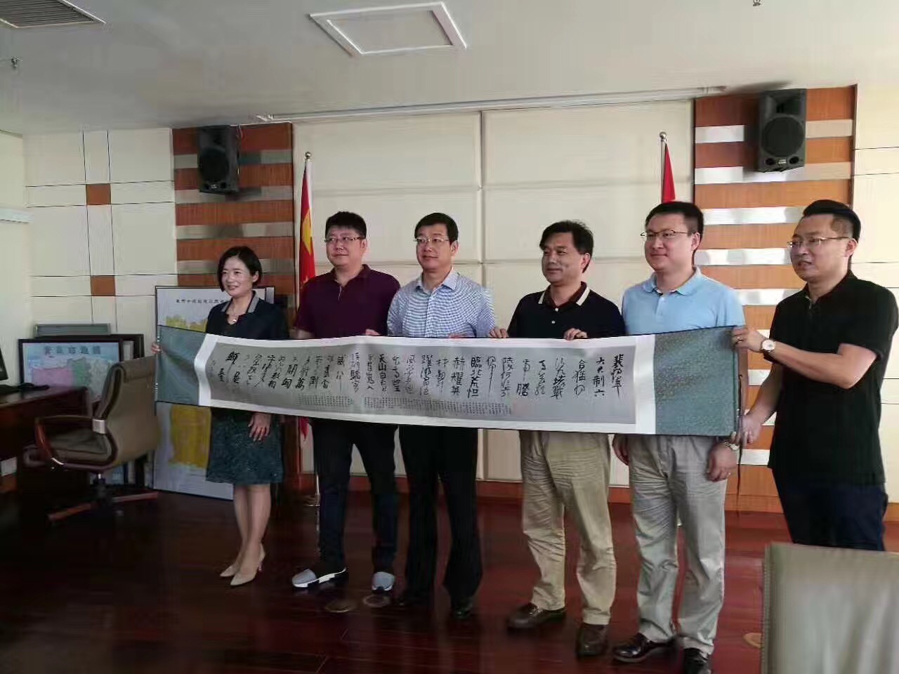 pg电子集团与北京邮电大学主要向导莱西考察