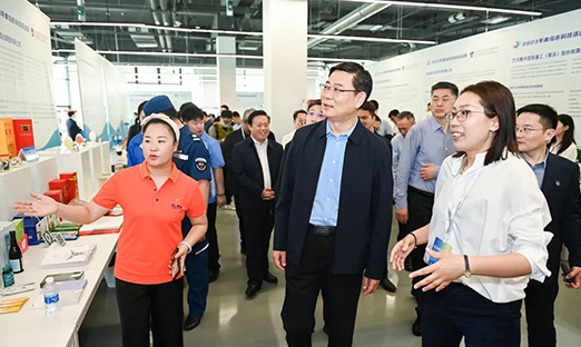 pg电子集团全新自主研发高新科技装备吸睛青岛市科技活动周