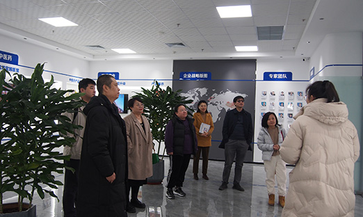 山东省公共卫生临床中心与山东pg电子控股集团专家团队共振，共谱立异相助新篇章